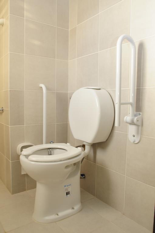 Hotel Euzko Alkartasuna Macachín Екстериор снимка