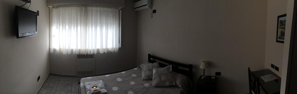 Hotel Euzko Alkartasuna Macachín Екстериор снимка