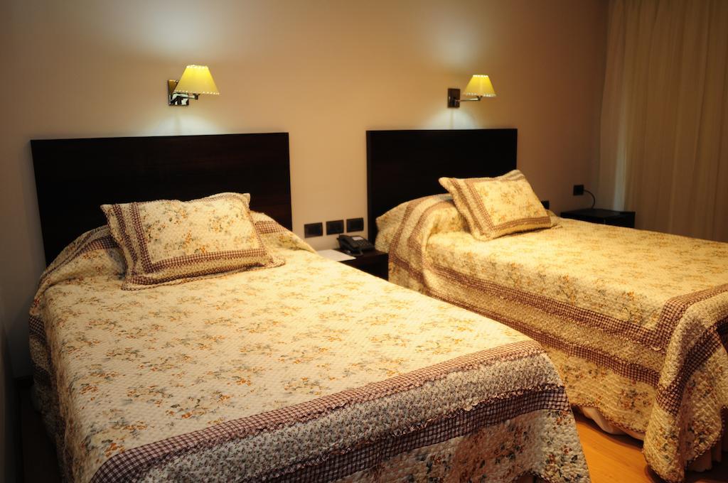 Hotel Euzko Alkartasuna Macachín Стая снимка